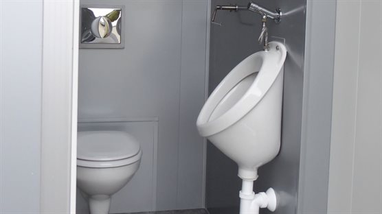 Toiletvogn m/2 toiletter - herretoilet m/urinal